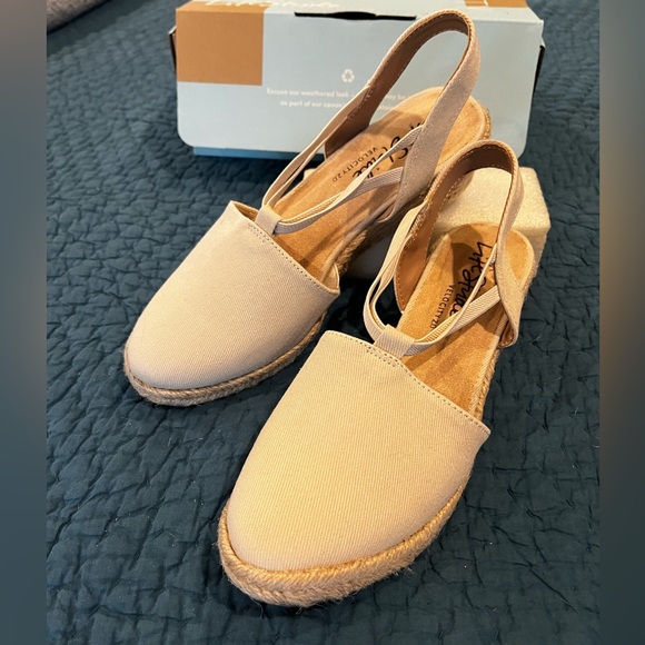 Lifestride Katrina 2 Cream Espradrille Slip on wedge NIB - Picture 5 of 11